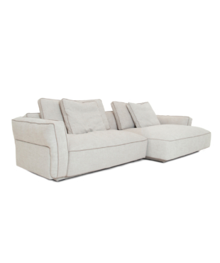 Inspired by the thinking of Jean Prouvé, for whom form is born from structure and function, the Prouvé sofa, part of the Presence collection, reproduces this logic in a contemporary and precise design. Its architecture reveals the balance between support and comfort: structured arms, a backrest that cradles the body, and a recessed base that creates a feeling of lightness and floating. Prouvé is a design exercise in which each line responds to a real need, resulting in a timeless, comfortable, and structurally intelligent piece of furniture.